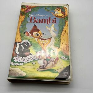 Walt Disney Bambi Rare Black Diamond VHS Collectible‎